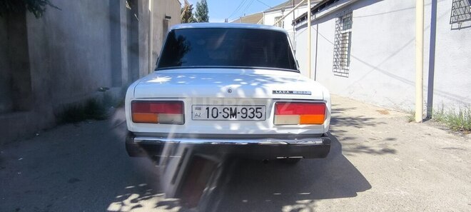 LADA (VAZ) 2107-9