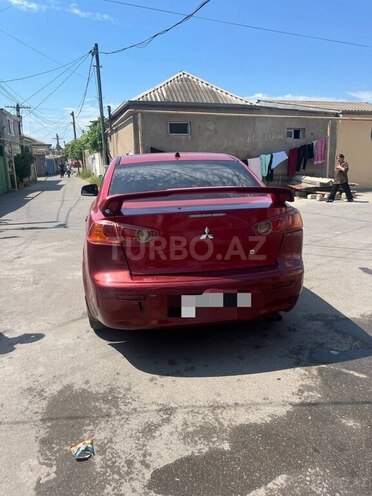 Mitsubishi Lancer-5