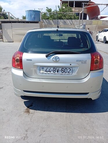 Toyota Corolla-10