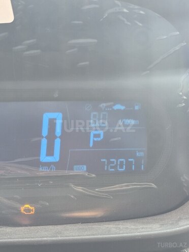 Chevrolet Cobalt-10