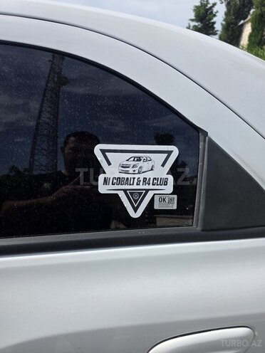 Chevrolet Cobalt-8
