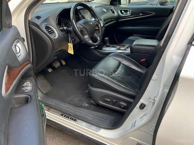Infiniti JX35-13