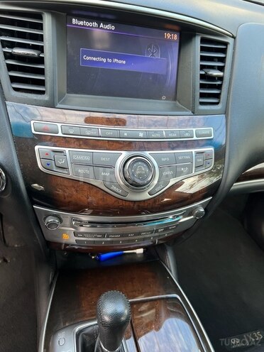 Infiniti JX35-14