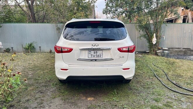 Infiniti JX35-4