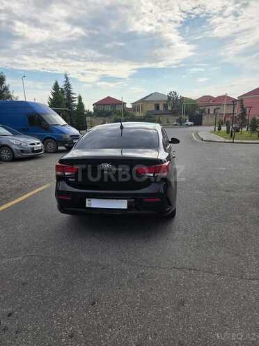 Kia Rio-4