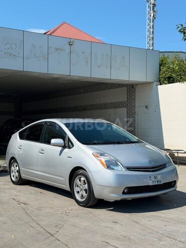 Toyota Prius-1