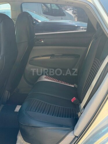 Toyota Prius-7