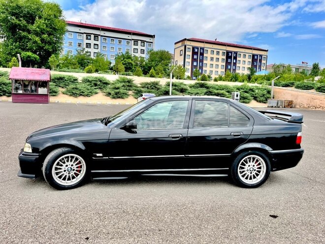 BMW 320-5