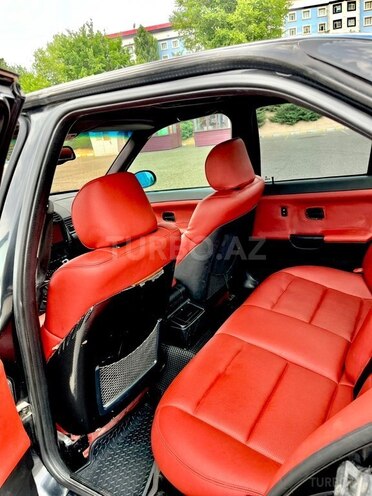 BMW 320-15