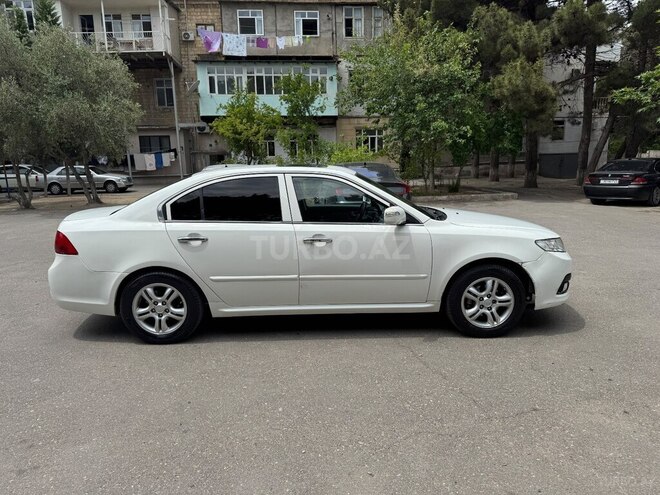 Kia Optima-5