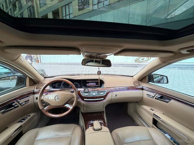 Mercedes S 350-11