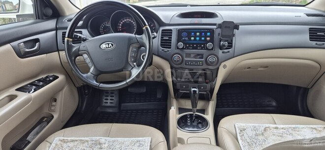 Kia Optima-2