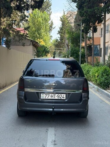 Opel Astra-2