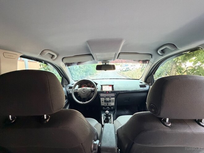 Opel Astra-14