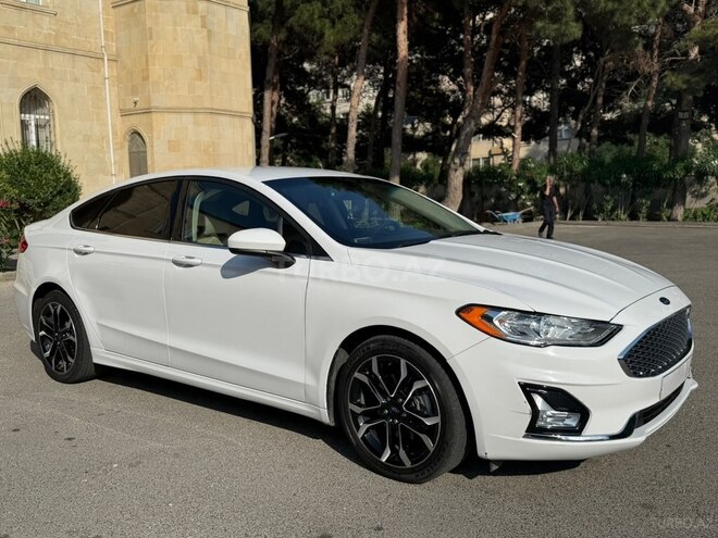 Ford Fusion (North America)-4