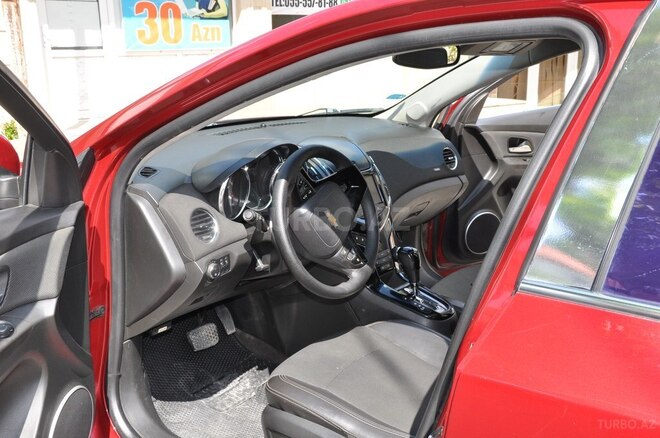 Chevrolet Cruze-7