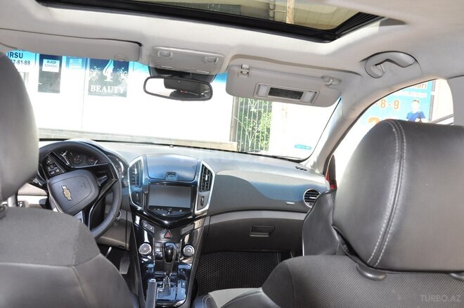 Chevrolet Cruze-5
