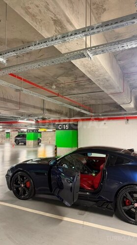 Jaguar F-Type-8