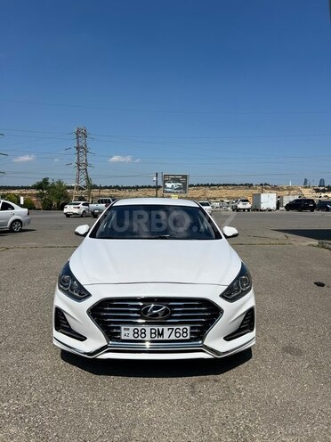 Hyundai Sonata-5