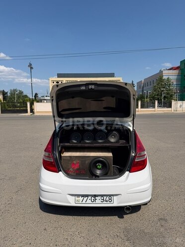 Hyundai i30-10