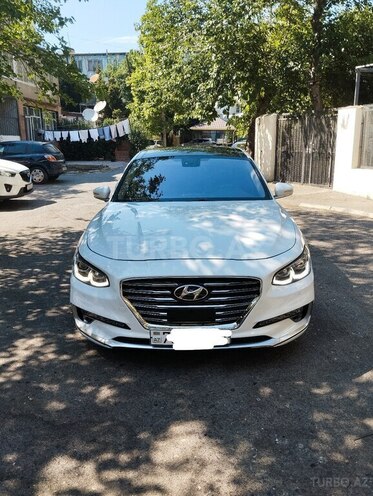Hyundai Grandeur-1