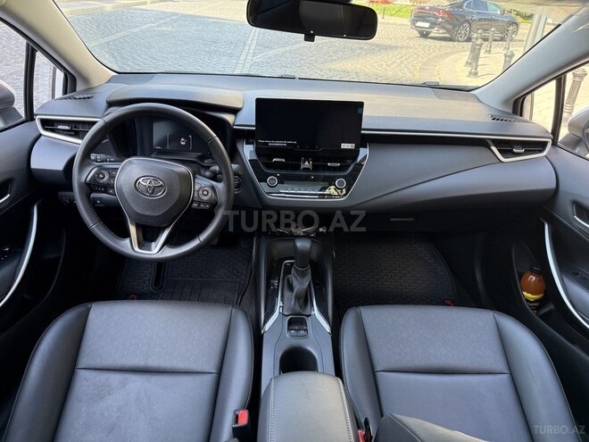 Toyota Corolla-10