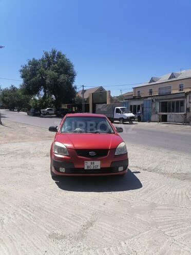 Kia Rio-1
