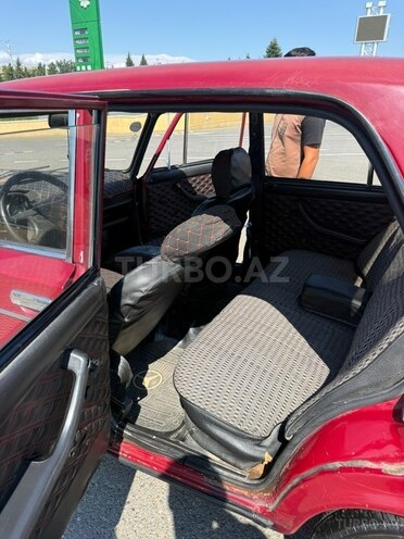 LADA (VAZ) 2106-5