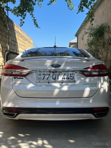 Ford Fusion (North America)-5