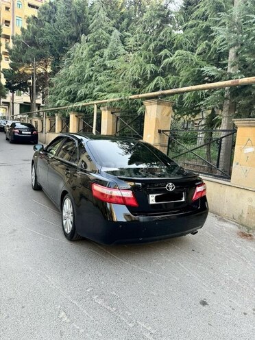 Toyota Camry-6