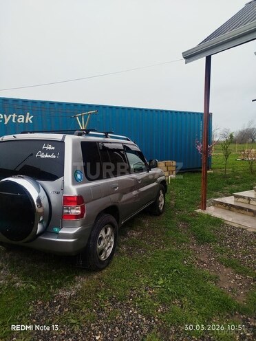 Mitsubishi Pajero io-2