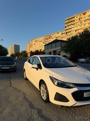 Chevrolet Cruze-1