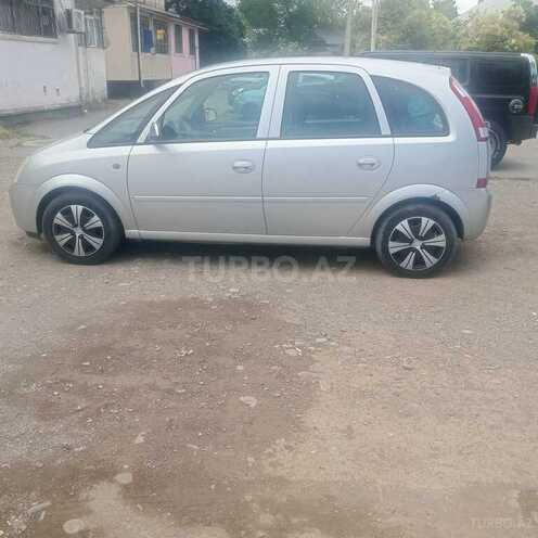 Opel Meriva-3
