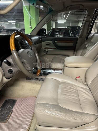 Lexus LX 470-5