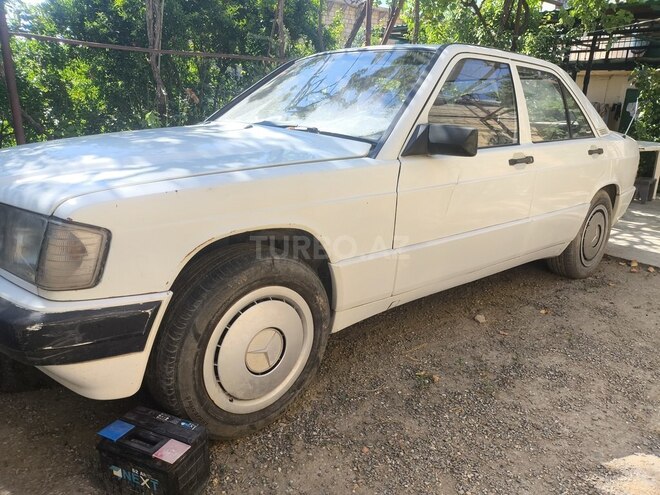 Mercedes 190-3