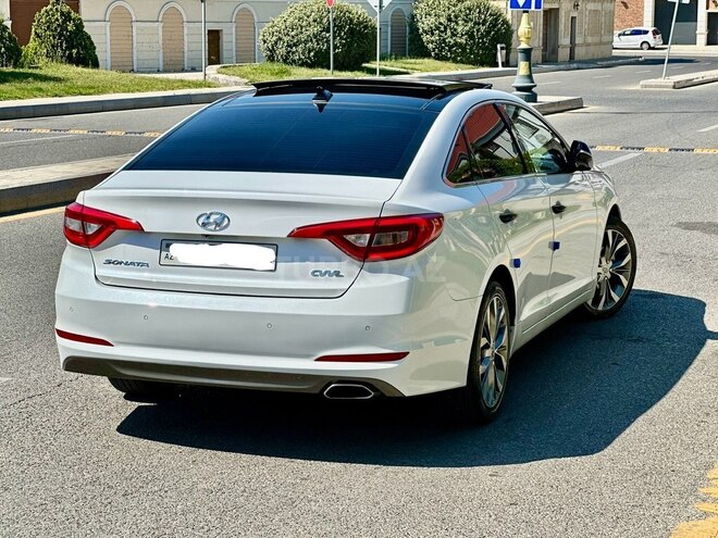 Hyundai Sonata-3