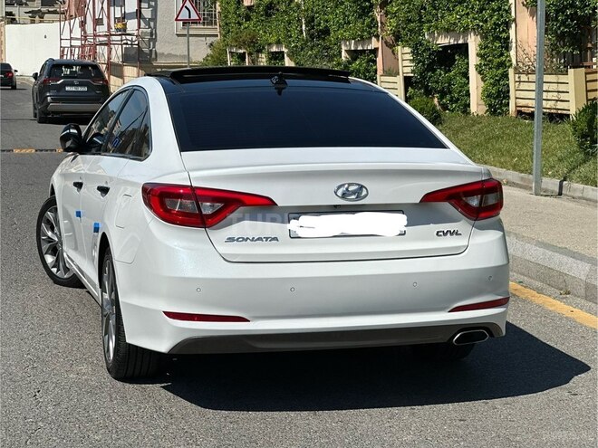 Hyundai Sonata-4