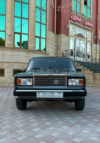 LADA (VAZ) 2107-1