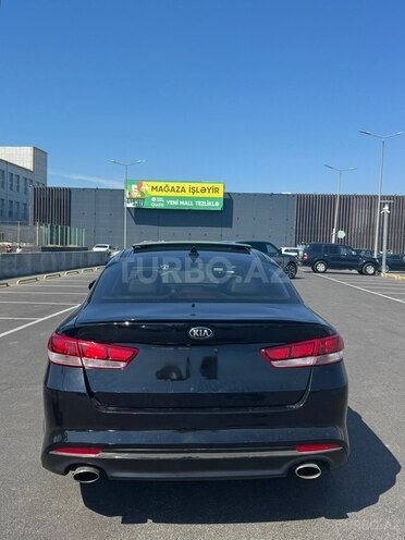 Kia Optima-2