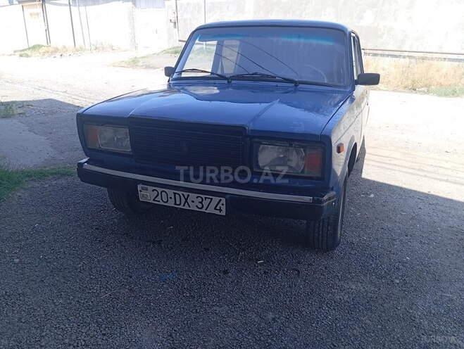 LADA (VAZ) 2107-1