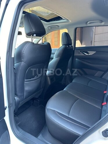 Changan CS 35 Plus-6