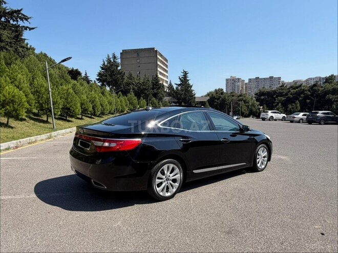 Hyundai Grandeur-5