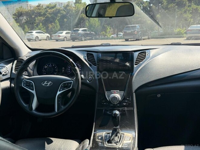 Hyundai Grandeur-16