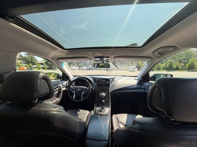 Hyundai Grandeur-17