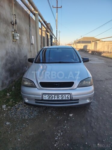 Opel Astra-1