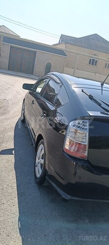 Toyota Prius-4