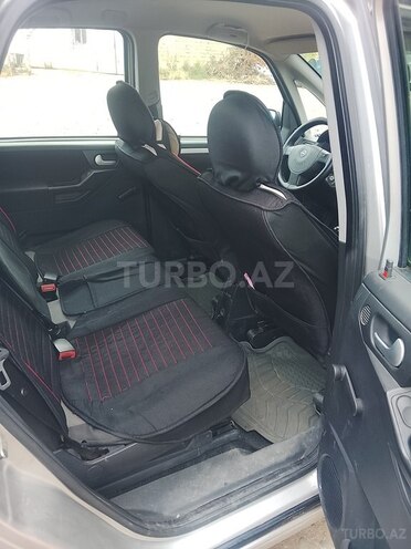 Opel Meriva-6