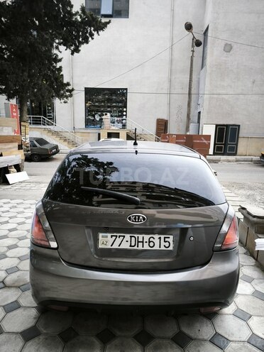 Kia Rio-8