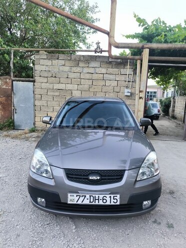 Kia Rio-4