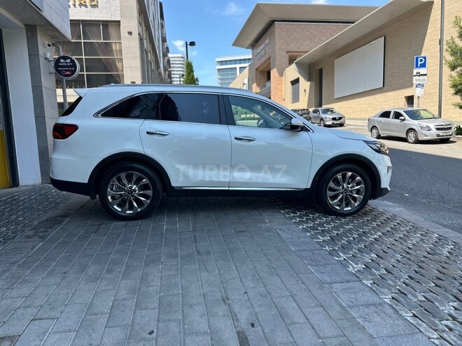 Kia Sorento-17
